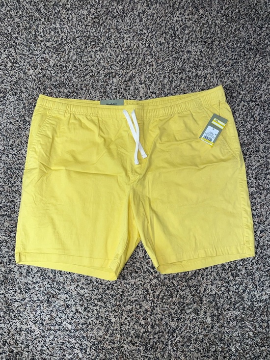 Goodfellow & Co Other - Goodfellow & Co. Mens Yellow 7” Pull On Everyday Shorts Size XL | NWT